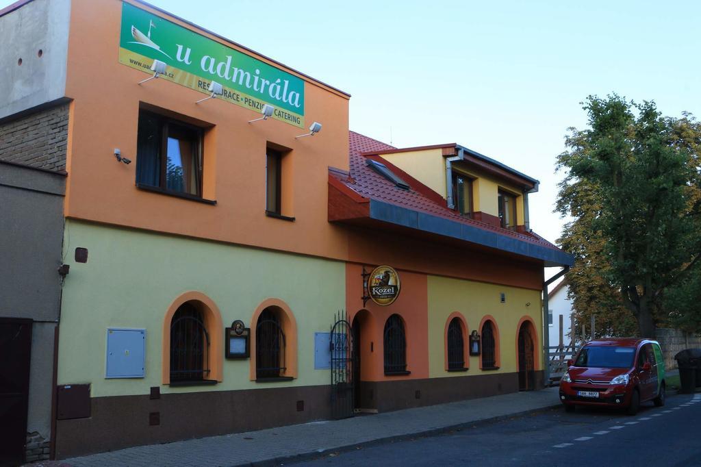U Admirala Hotel Kladno Exterior photo